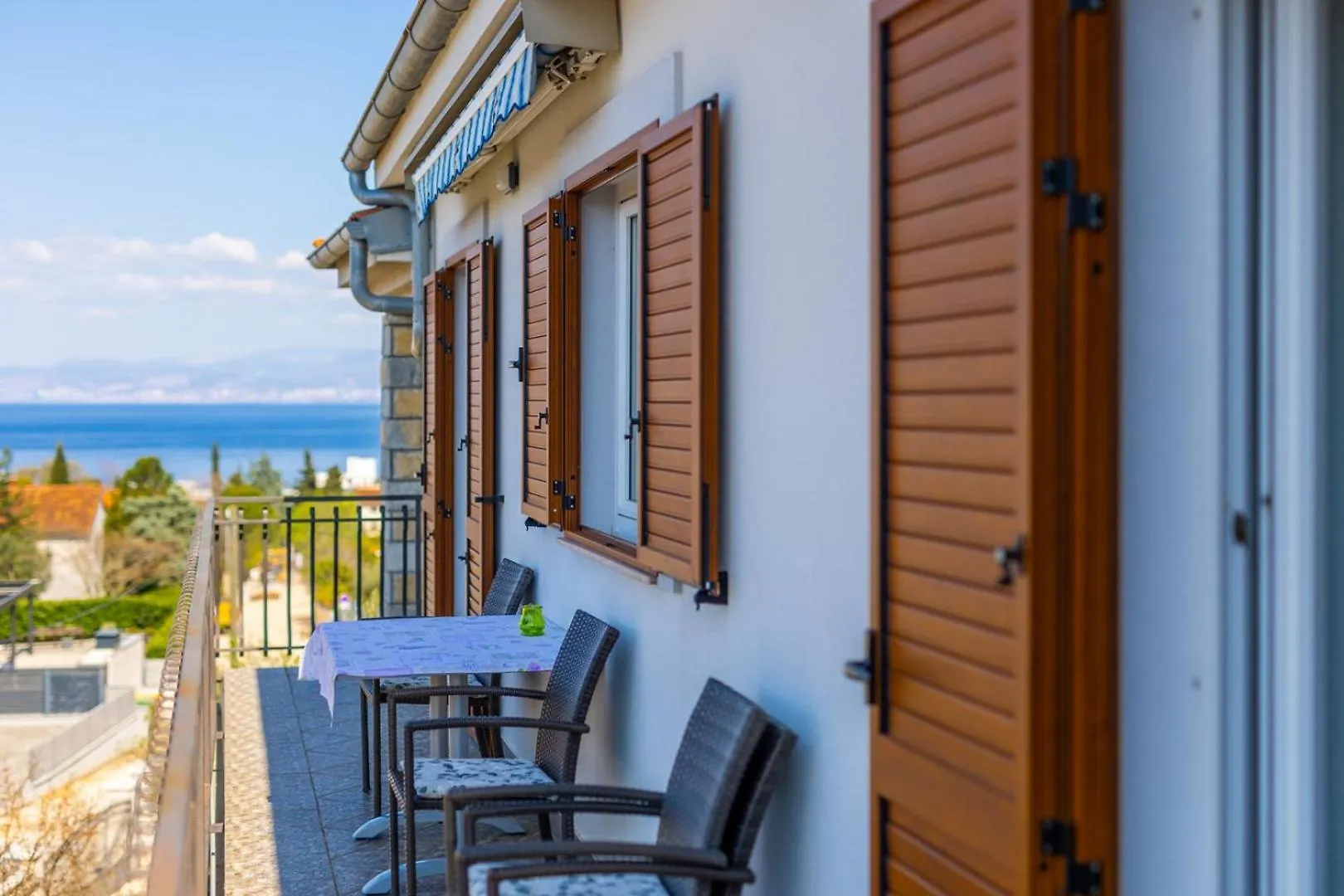 Apartments Barjaktaric Malinska