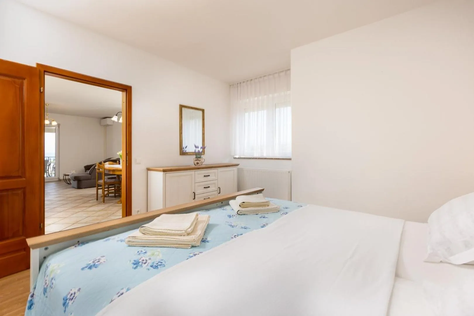 **** Guest house Apartments Barjaktaric Malinska Croatia